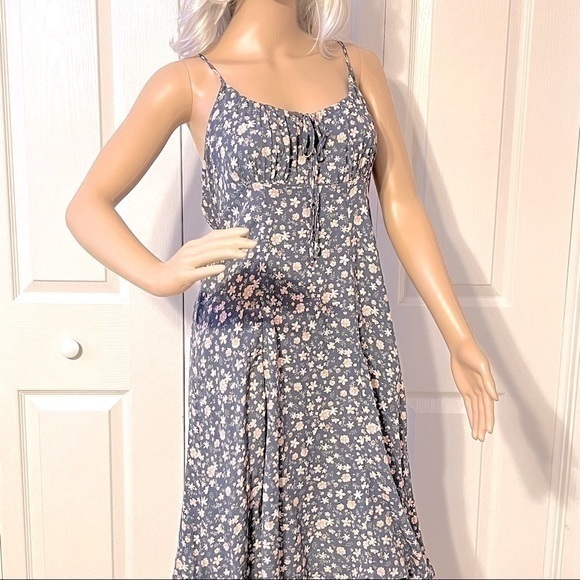 Hippie Rose Dresses & Skirts - Hippie Rose Blue Floral Rayon Blue Dress